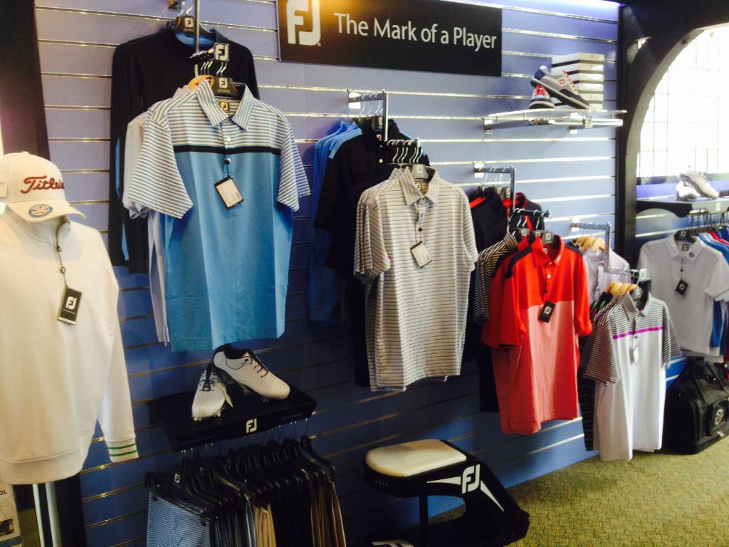 Warren_ProShop's tweet photo. Nice to see @fjdazza playing Golf with us @Warren_GCC He also loved our @FootJoy display! #FJ #TheMarkofaPlayer http://t.co/OmP0JuJ1wQ
