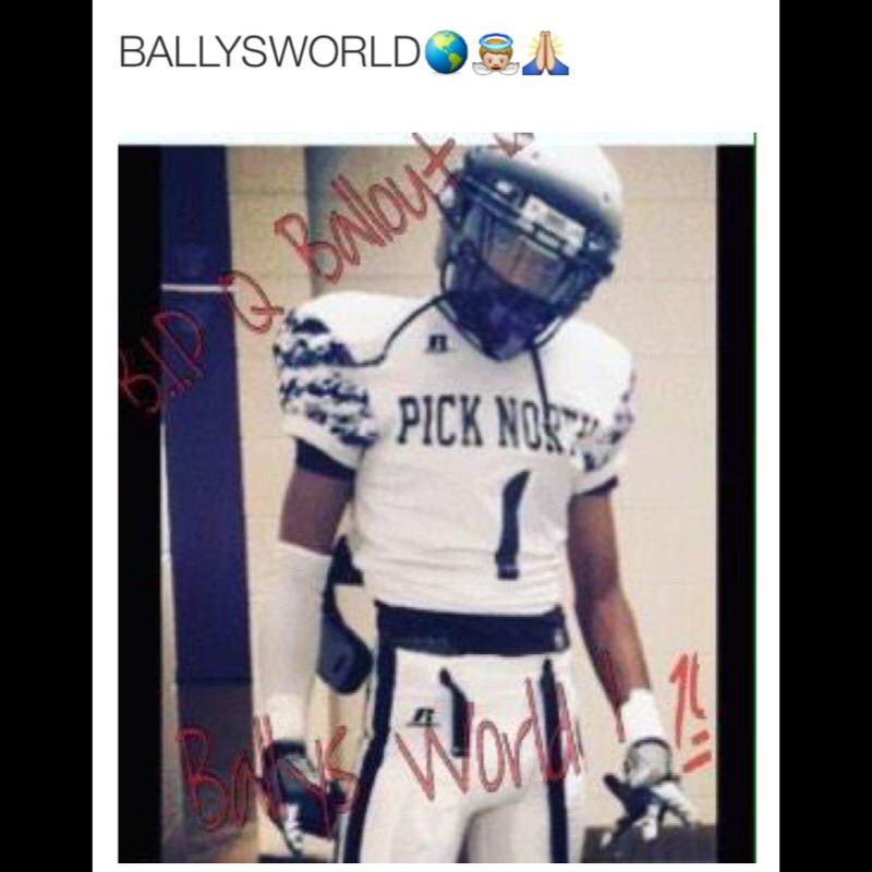 _jakehoward_'s tweet photo. Can't believe it's been 3 months already😇 #RIPBally🙏🏻👼🏽 #BallysWorld🌎 http://t.co/alIN8TNF8k