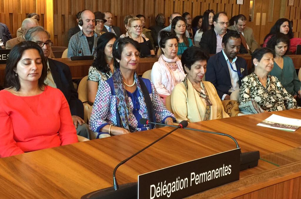 DrShobha's tweet photo. After #YogainEP Team @UNESCO @FranceUnesco gets a taste of meditation with @SriSri
@RuchiraKamboj
#SriSriAtUNESCO http://t.co/WZc34SSv0b