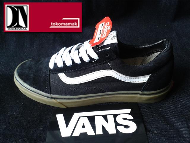 tokomamak's tweet photo. FS #vans OldSkool Golfwang Black Gum Sz36-44
SMS/WA:085872133001 BBM:7CBC0CDD
#jualvans #jualsepatu #oldskool #sepatu http://t.co/brqAEaDFEp