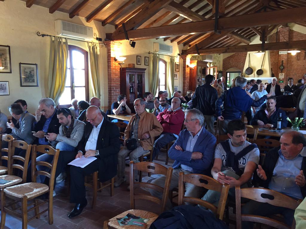 MassimoBaudone's tweet photo. Alla presentazione della candidatura per le regionali di Juri Michelucci! http://t.co/L7jy4y8bxJ