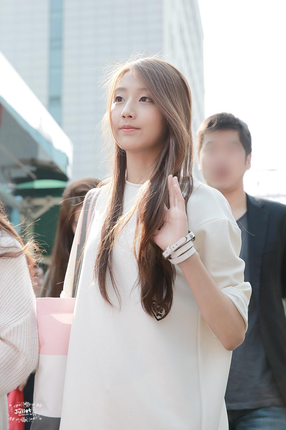 CDWnfoRVIAEy21F.jpg:large