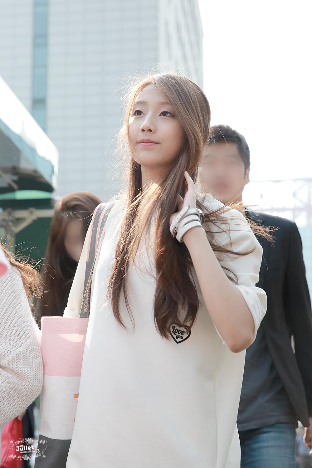 CDWngpZVEAAkMMR.jpg:large