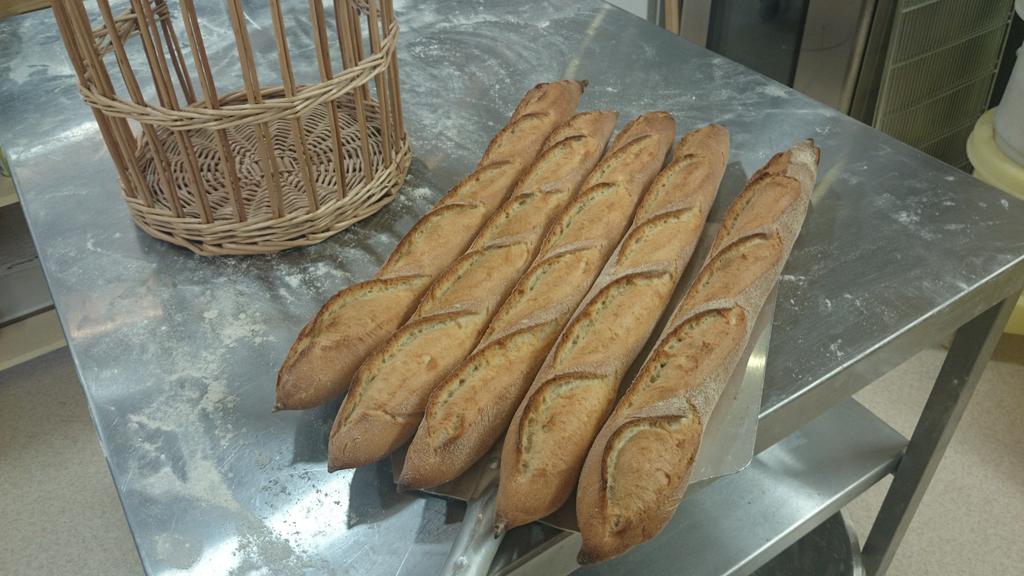 anbacusbeag's tweet image. Baguette lookin good #RealIrishBread