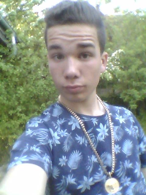 SmileeMoney tweet picture