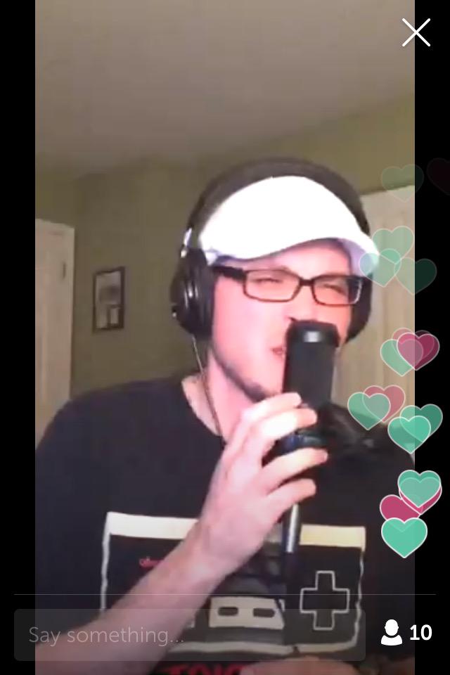 FamousLove69's tweet photo. Last nights #Scrope w/ @AlexCardoza23 was amazing AS ALWAYS! He passed 900k!! Tonight he's going to pass 1 million!👍🏼 http://t.co/vSmkgui2KJ