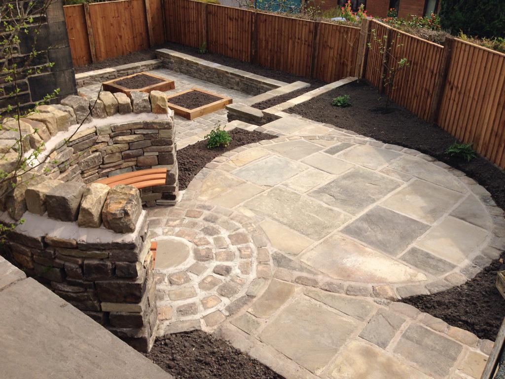 S_Hockenhull's tweet photo. Over the moon with how a recent garden design &amp; landscaping job has come together!! http://t.co/1Ncyw26Jgh