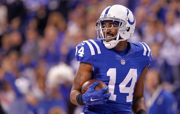 SportsCenter's tweet photo. Titans agree to terms with former Colts receiver Hakeem Nicks. (via media reports) http://t.co/Hjh6WVjne4