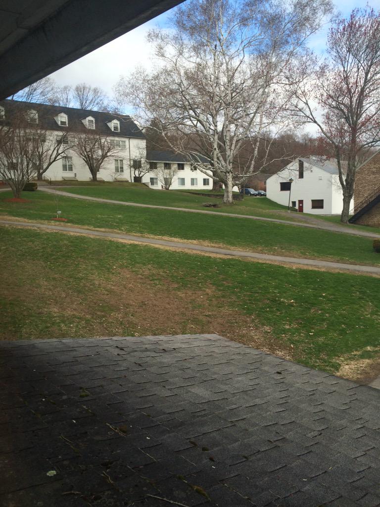 HenryfordLive's tweet photo. Yes you guessed it! That school house was built from an assembly line! #CPIDM http://t.co/XH7enpL42i