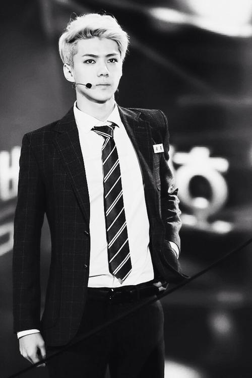 ce_hun's tweet photo. S E H U N ~
#Sehun #Exo http://t.co/CV1vpI3vm0