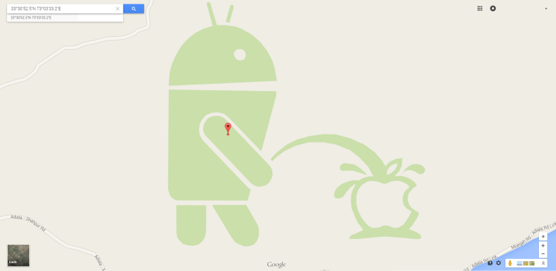 VentureBeat's tweet photo. An Android is peeing on the Apple logo in Google Maps http://t.co/cWYcrkmPkm by @EPro http://t.co/0oaXMvLCKh