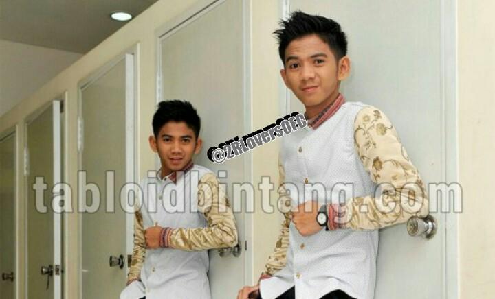 "@2RLoversOFC: [Latepost]  #KarnavalInboxWith2R "