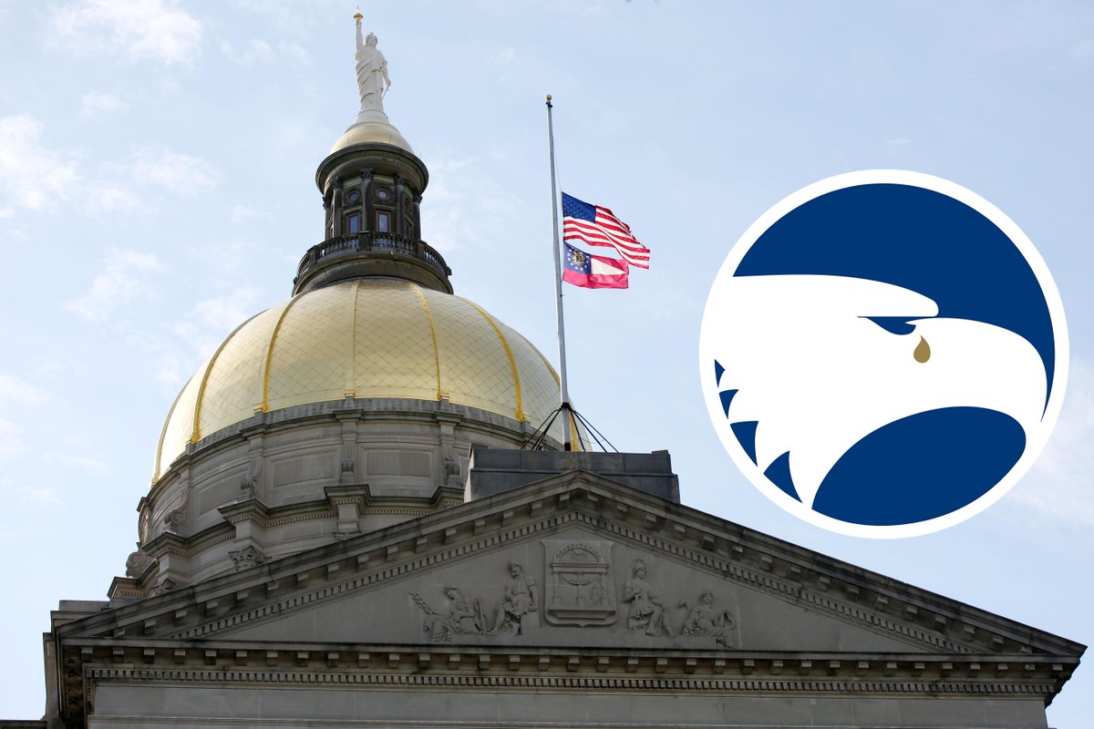 In honor of <a href="/GeorgiaSouthern/">GeorgiaSouthern</a> students lost tragically Wednesday, I've ordered flags to fly at half-staff. #TrueBlue