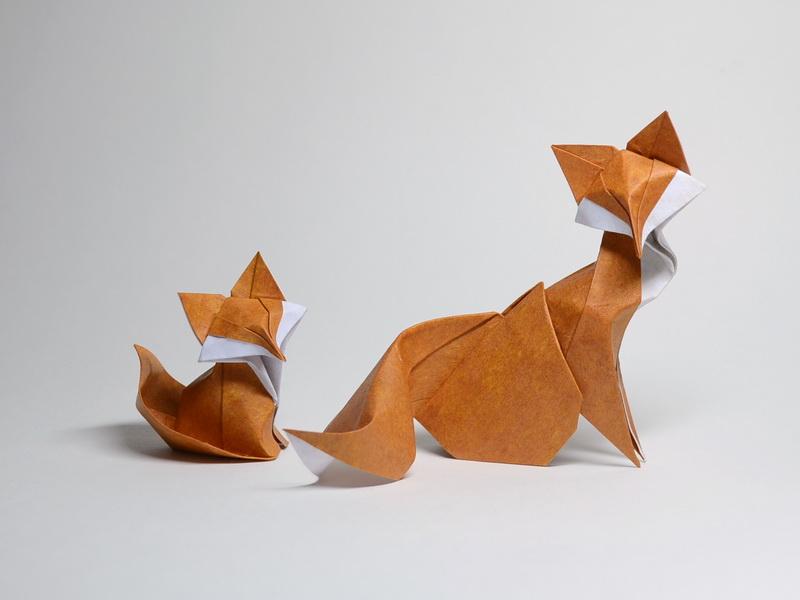 #Origami fox I created for Fortuny (Venice, Italy). The mother fox is from 2 pieces. #paper #sculpture #crafts
