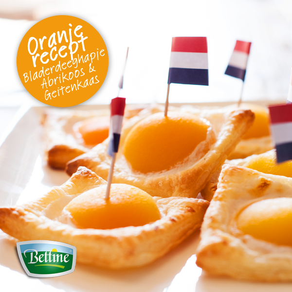 bettinehoeve's tweet photo. Oranje #recept Bladerdeeghapje met abrikoos en Bettine #geitenkaas http://t.co/el5IlcecQE
#bettine #Koningsdag #food http://t.co/2sAQ5VRufZ