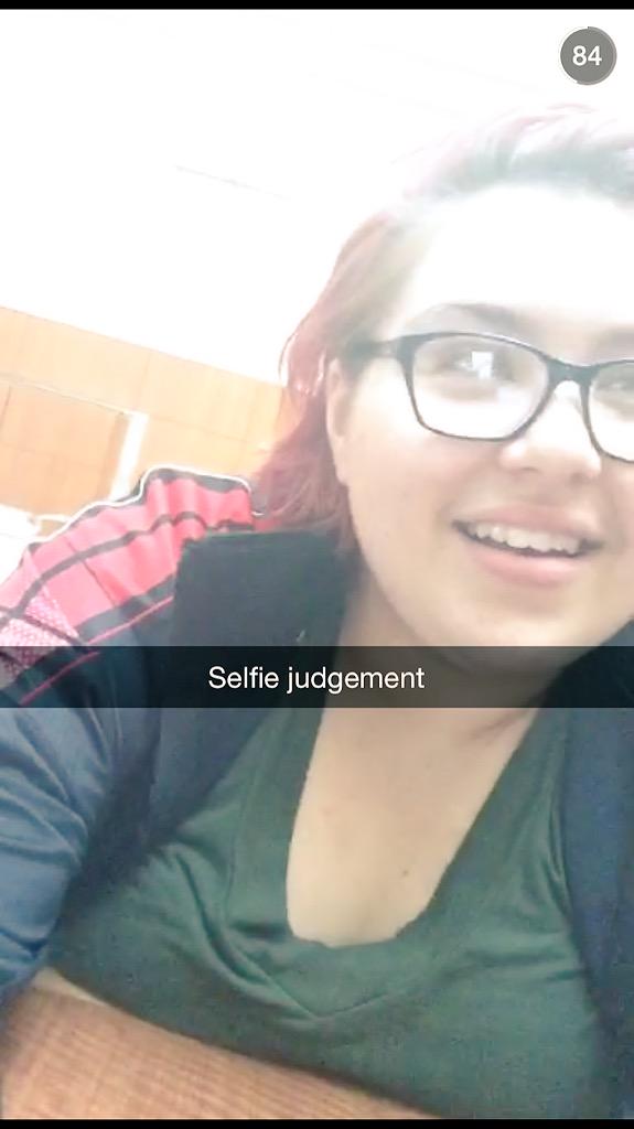 MuroBureau's tweet photo. My cousin is gorgeous and I can't get over it #jealous http://t.co/jDdesrtLw4