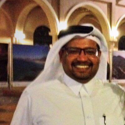 QATARtogether's tweet photo. خالد المهندي- مستشار منظمة واحة الدوحة سيتحدث عن فكرة و قيم اللعبة الالكترونيه حية بيه في فعاليتنا #البيئة #قطر http://t.co/yl5zzDbtkd