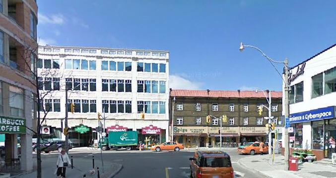 g_meslin's tweet image. One of my favorite mid-rise examples: new floors added above orig bldg, preserving  retail spaces.
#CProundtable