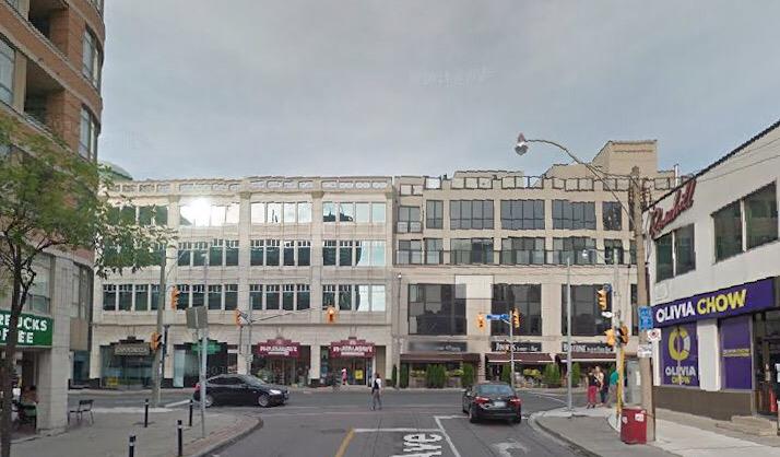 g_meslin's tweet image. One of my favorite mid-rise examples: new floors added above orig bldg, preserving  retail spaces.
#CProundtable