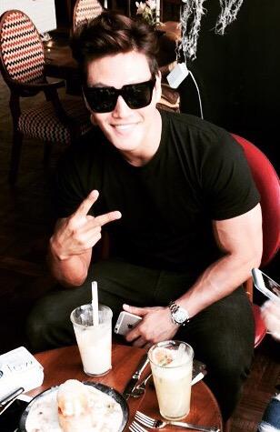 Happy birthday Kim Jong Kook!!! Wishing u good health & happiness always.    (Pic cr tonyhong1004) 
