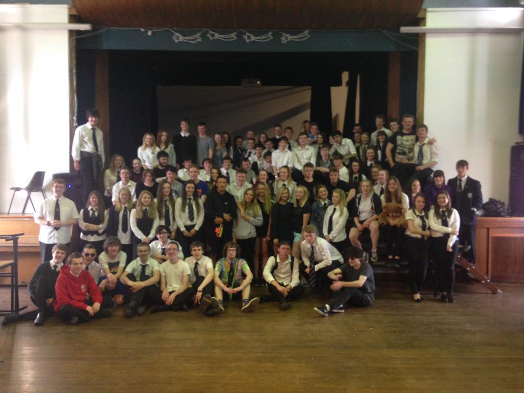 perthacademy's tweet photo. Our lovely S6 at the end of today. Farewell and Godspeed. #studyplease http://t.co/HAxQRnJ9qQ
