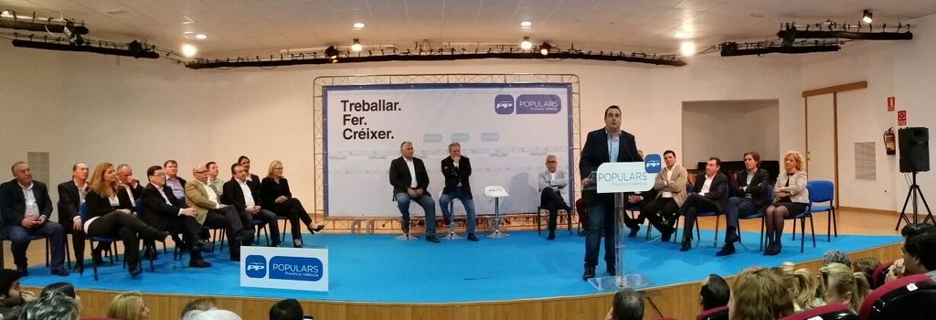popularsval's tweet photo. En Meliana, en la presentación de candidatos @horta_nord. #AlfonsoRus @Bailach @juanjose_medina #entretots #RedPPVal http://t.co/pfCR1837Tq