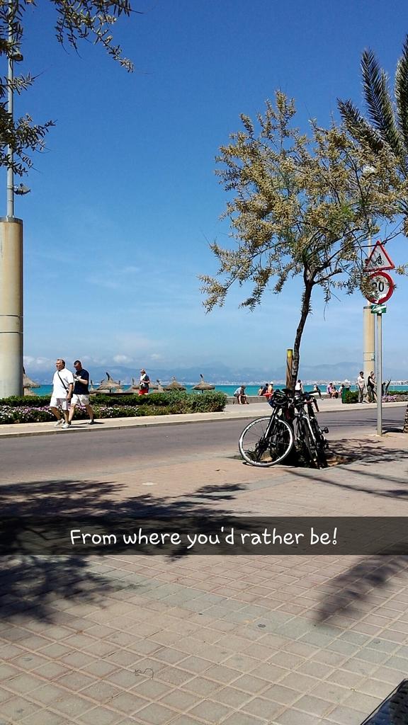 Sean_6466's tweet photo. Class day in Palma today!! http://t.co/HGrYZraZHL