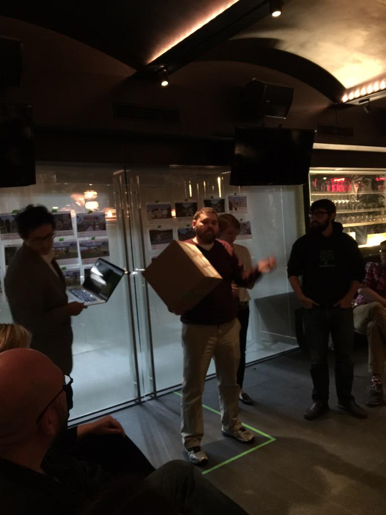 mr_isaacs's tweet photo. .@dandanscience presenting his team's #minecraft plan to bring back to school #minecraftNY #experimentaldesign http://t.co/WkfYjOLuPg