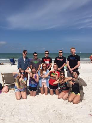 mwhspawprint's tweet photo. @MW_DECA_YES out enjoying the sun for Nationals.  Good luck everyone- oh, and don't forget the sunscreen. http://t.co/cDJhs32has