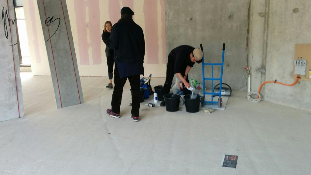 happenhosts's tweet photo. Adam Gallagher's performance today. Last performance will be Sunday 3/5 at 5.00pm. http://t.co/oVsts8WlVH