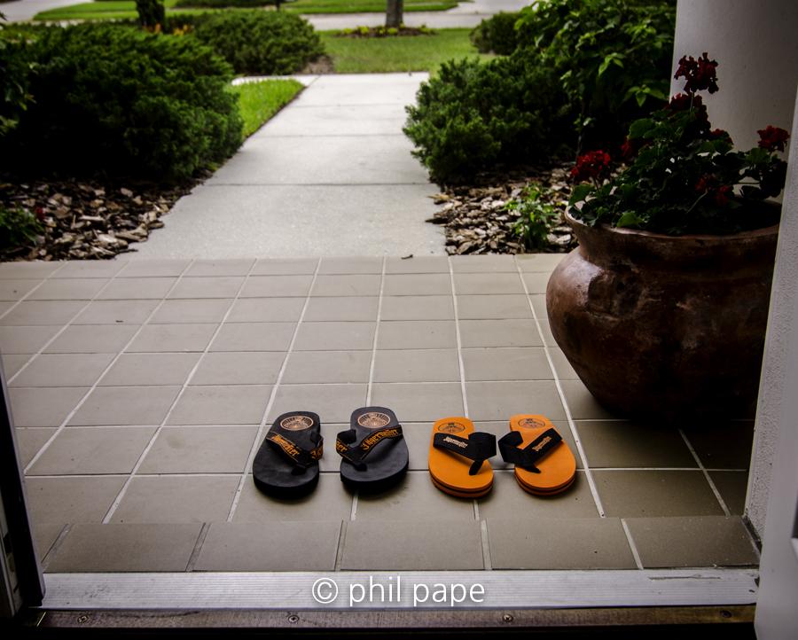 FlipFlopFriday's tweet photo. Happy Flip Flop Friday " Companies Here" http://t.co/GIwlT3AdNG
