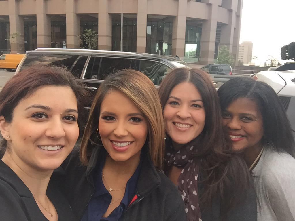 figsontop's tweet photo. Started off my Friday morning with @NBCLA and @ConsciousBean #TodayinLA #eyeam http://t.co/8r6JGOyEls