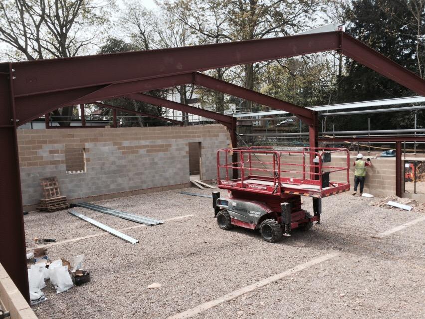 stratmetdesigns's tweet photo. @ShootersHillGC @DCatchesidesltd last of the main steels lifted into place today. http://t.co/LuCUe30RwV