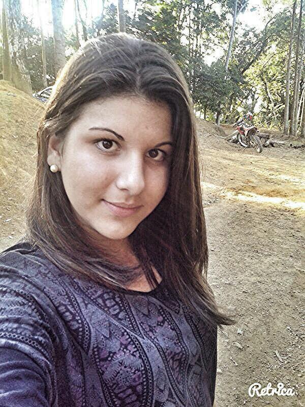 beatrizmarchi2's tweet photo. Boa tarde gente. 
★★★★
Seja  feliz porque isso fale mais que tudo. ♥♥♥♥♥ http://t.co/7mfGdOEb6k