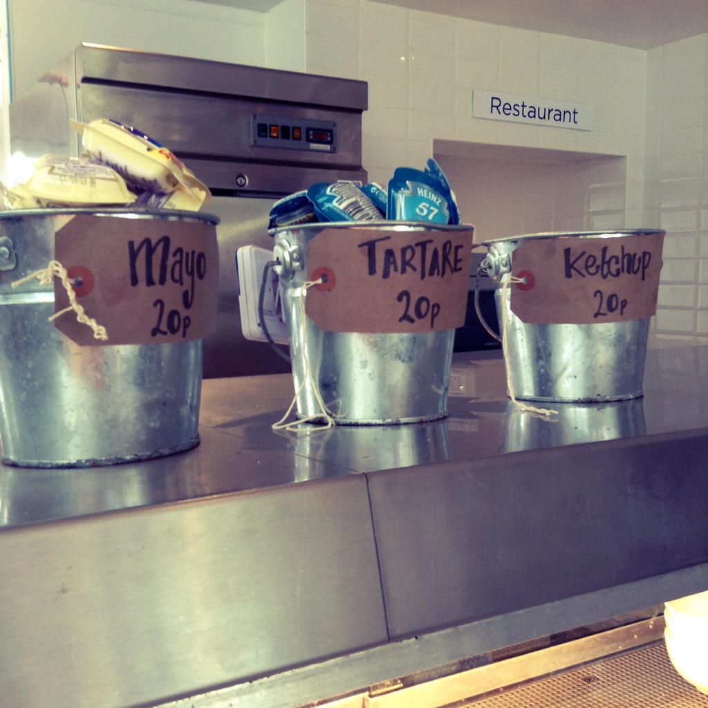 DeansFish1's tweet image. It's fish and chips day, Friday! Those that are 60+ get 10% off on Fridays.. Spread the word of this great deal!