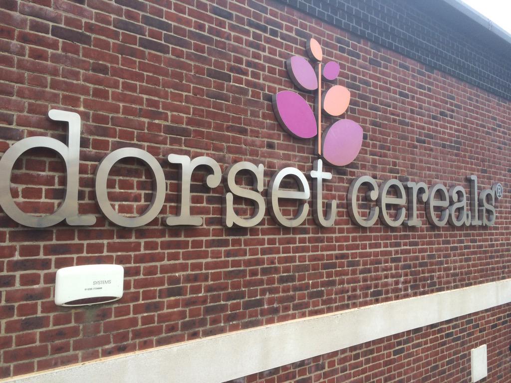 WykeWindowClean's tweet image. Spot of window cleaning and signage polishing at @dorsetcereals