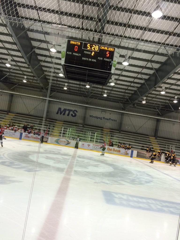 Rookie_Classic's tweet photo. And the cavaliers are off to a great start! Come on Dakota u can catch up #rookieclassic #mtsiceplex http://t.co/CiN62gd0kr