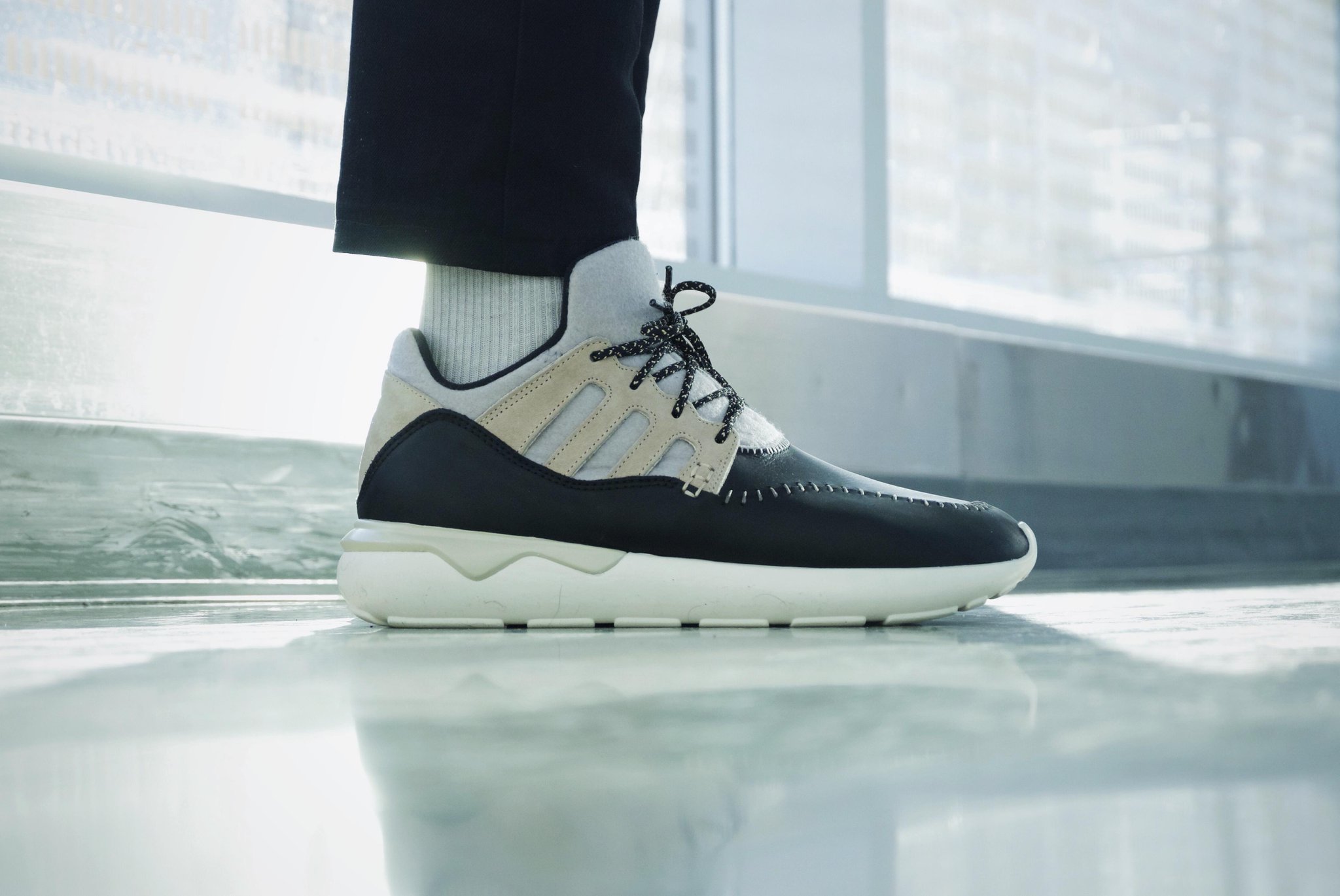 Adidas tubular moc top runner x oth