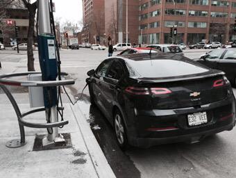 paulrowland's tweet photo. @hydroquebec @elonmusk more of this please in #quebec #montreal #mtlshare @LaCommuneMTL http://t.co/FoeGfS3X6V