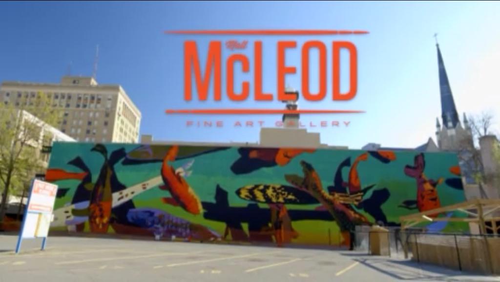 absolut_zer0's tweet photo. .@MattMcLeod4art's “Beneath the Surface” covers 4,200 square feet. #CreativeCorridorLR #ARnews http://t.co/xh9VY7luvA