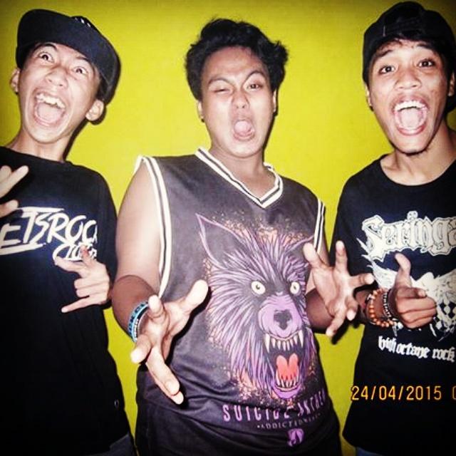 KELINCIPANK's tweet photo. #XjimbeFamsBocahHcKontollia #StopCapoera http://t.co/XuWaG5pnmC