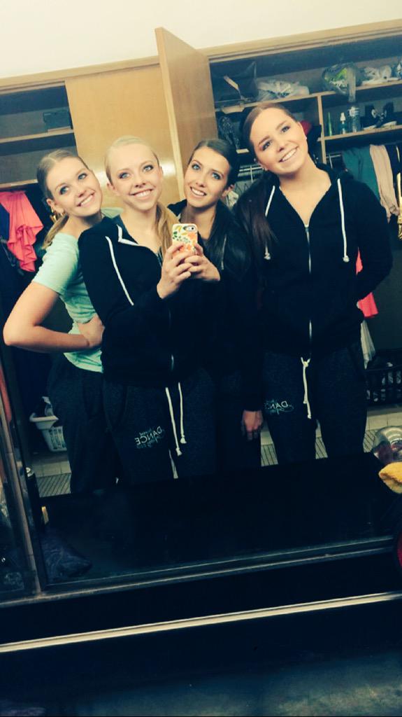 elainamcf's tweet photo. If you consider us friends then come watch me and the rest of the dance company tonight at 7 ☺️ http://t.co/ymNqM8uqX3