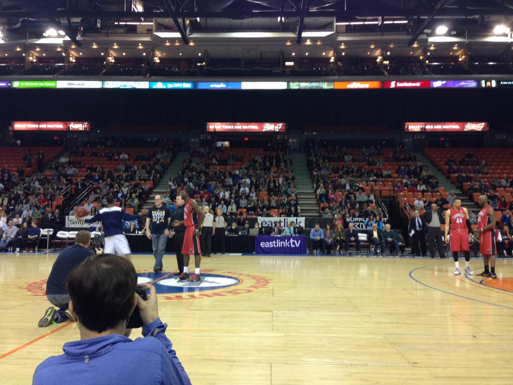 @HalifaxRainmen great crowd at tonight's playoff game. #halifax #WeTheEast