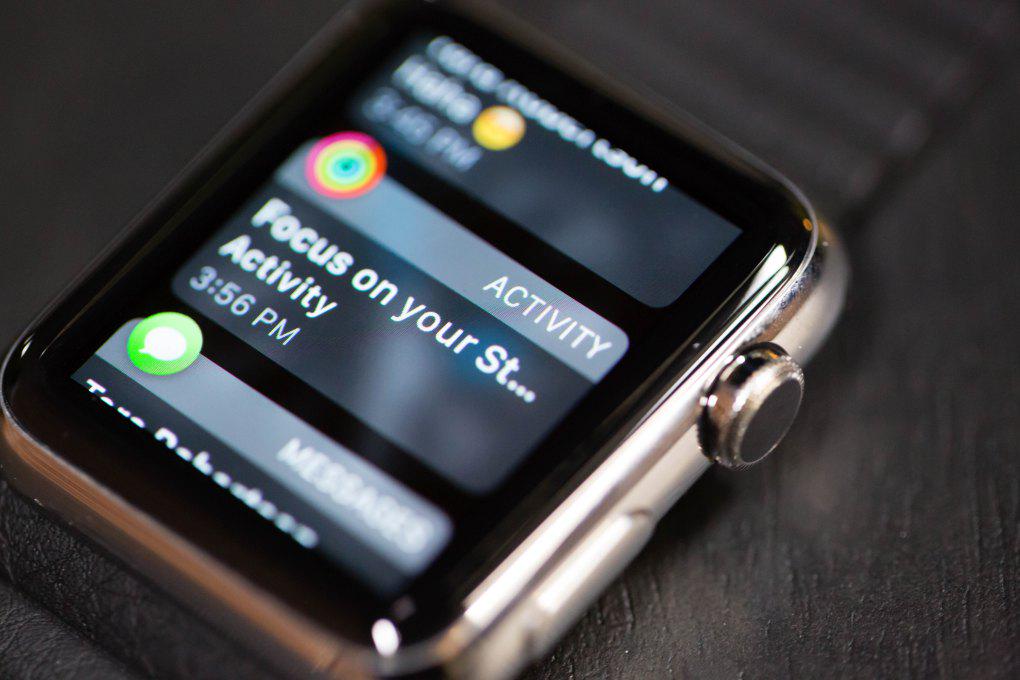 TechCrunch's tweet photo. Say hello to the Apple Watch http://t.co/ZtncNi5S96 http://t.co/YYodQjVPAg