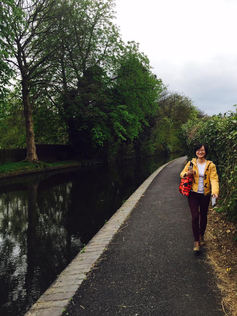 YueJ's tweet photo. Canal walk in Birmingham @yuanyuanplus http://t.co/zh7IQyPIc6