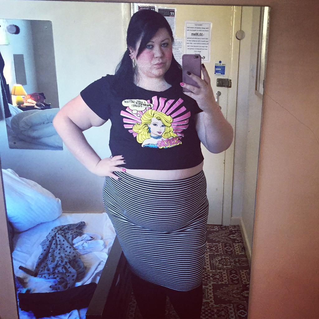 MsTamsin's tweet photo. #wearethethey fashion for everyone at every size! I am not ashamed of my body! http://t.co/JvwyH8gQrt