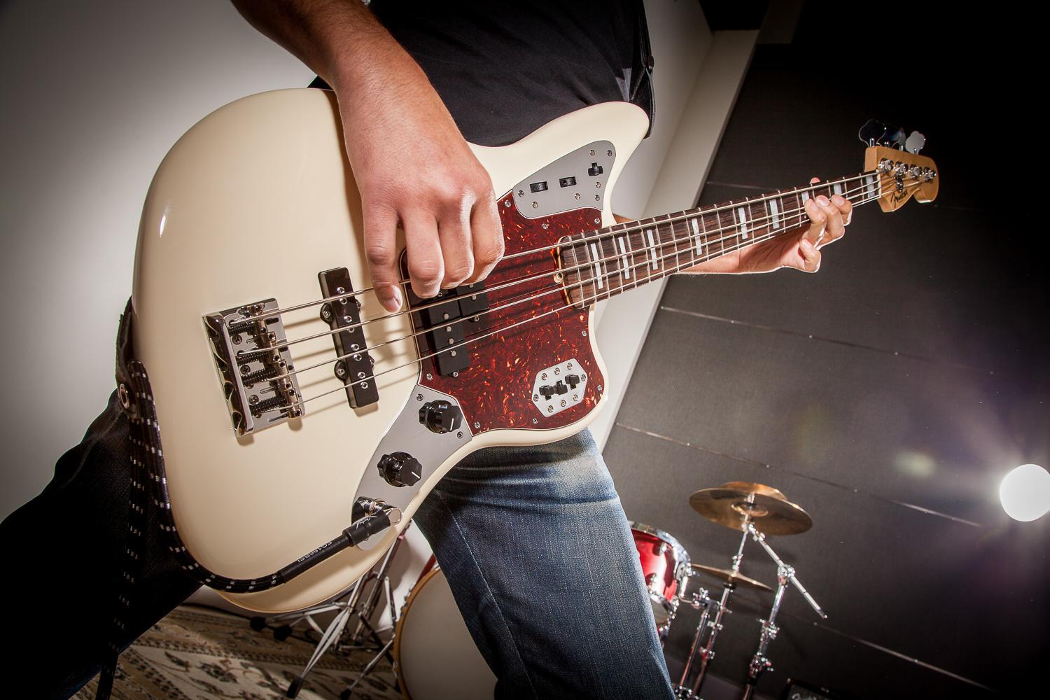 Fender on X