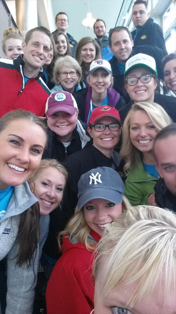 CaseysCenter's tweet photo. Gangs all here #trashbash2015 #CCDay #comcastcares #teamIEC #teamselfie #trashyandclassy http://t.co/AuwGBxU0rm