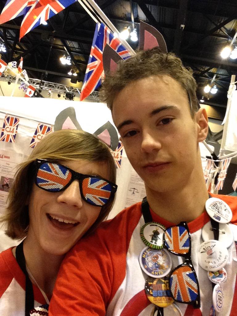 C14Robotics's tweet photo. Thanks to #nyancats for the awesome cat ears #flluk #omgrobots http://t.co/rIy9MMNQXg