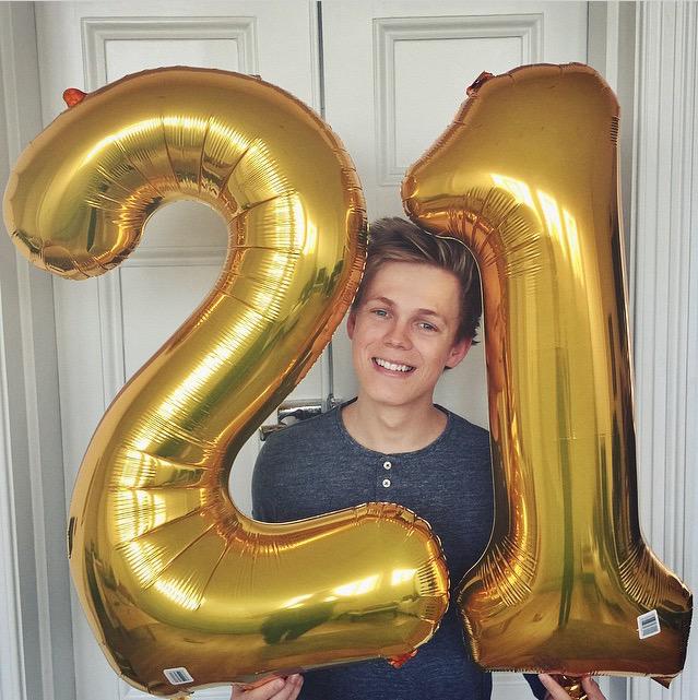 HAPPY BIRTHDAY CASPAR!!!!
Hope you had an amazing day! 